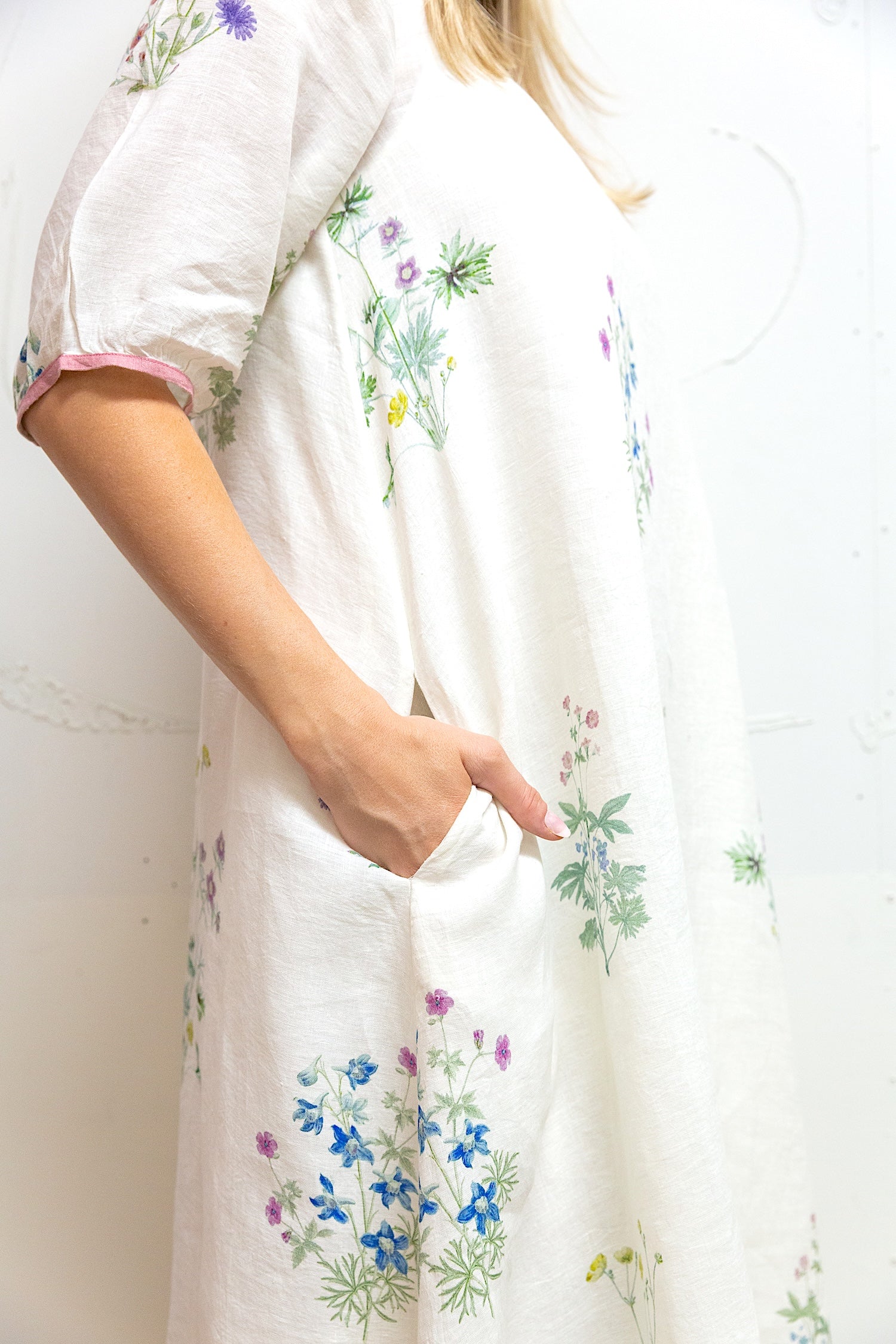 02.24.213 - Floral Linen Dress
