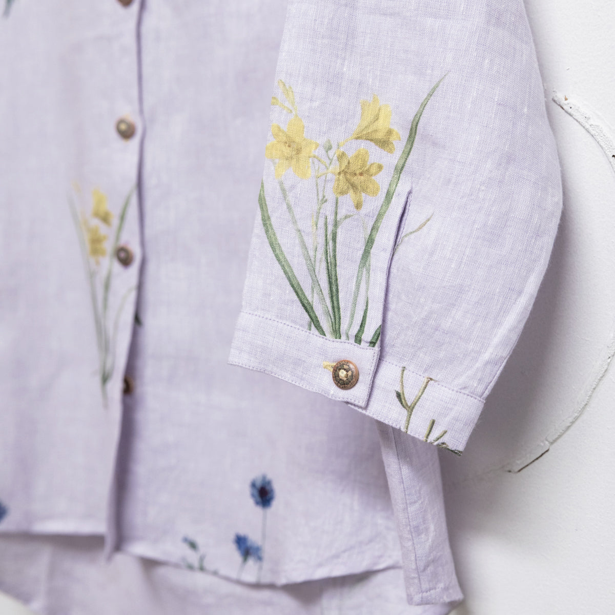 02.25.204 - Floral Linen Shirt