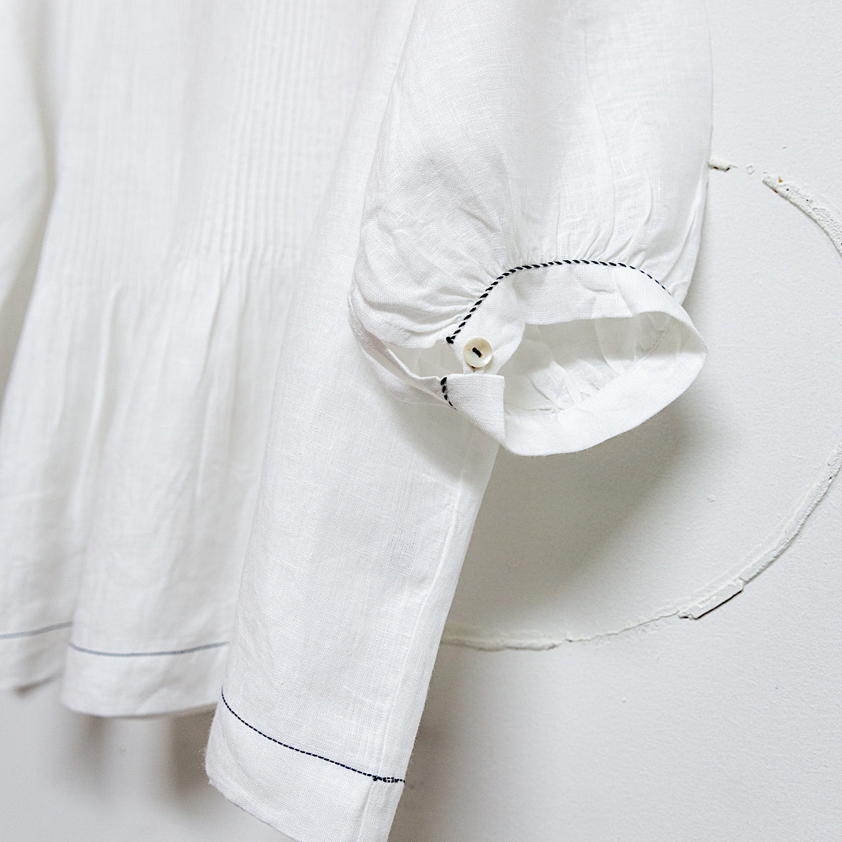 03.25.303 Linen Top