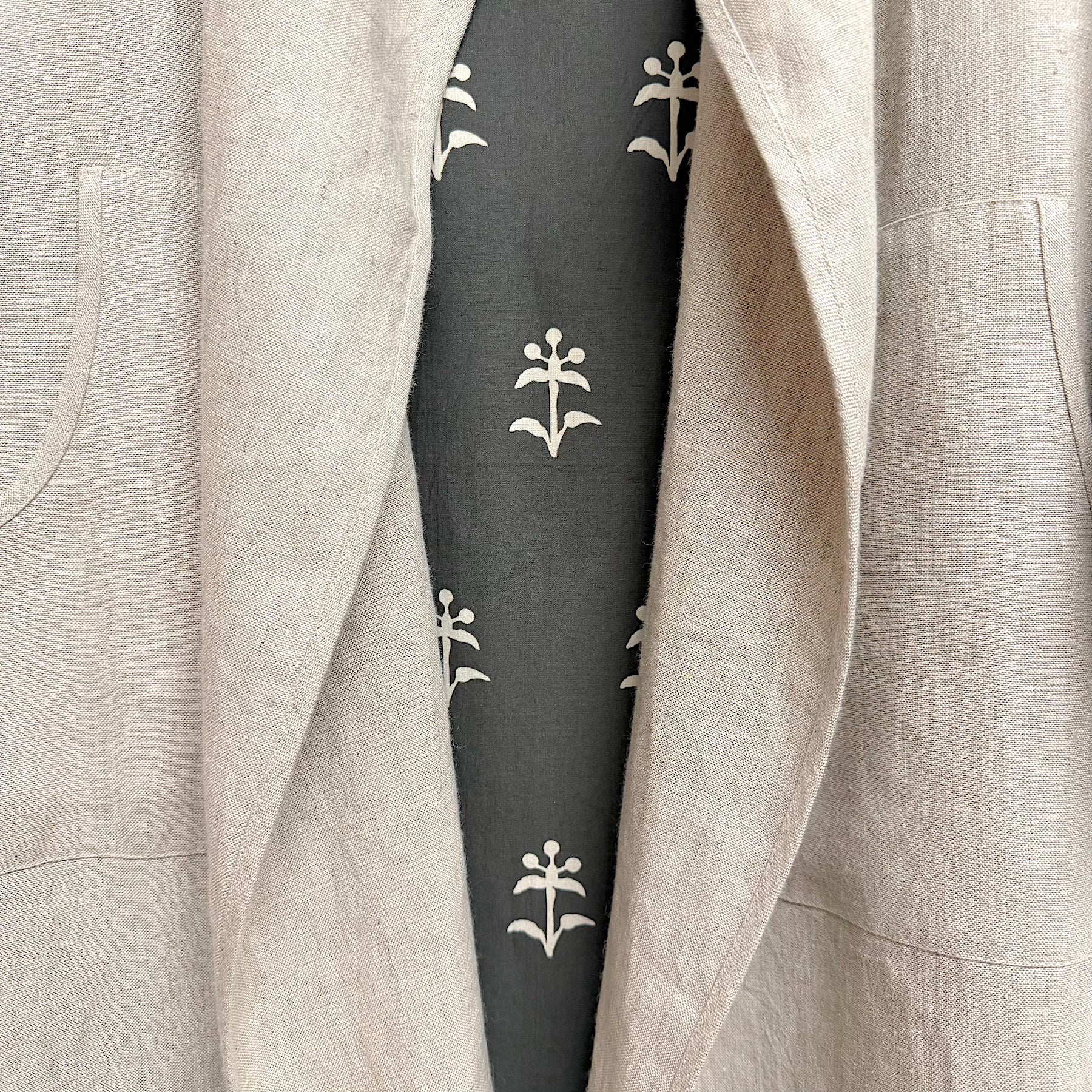 02.26.207 - Tara Linen Coat