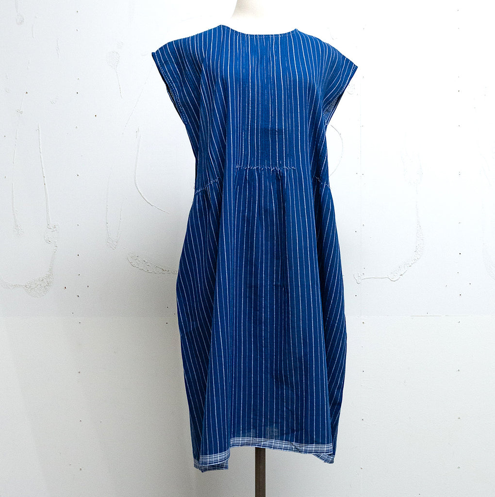 23DV15 - cotton dress