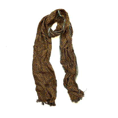 2427 crinkled silk scarf