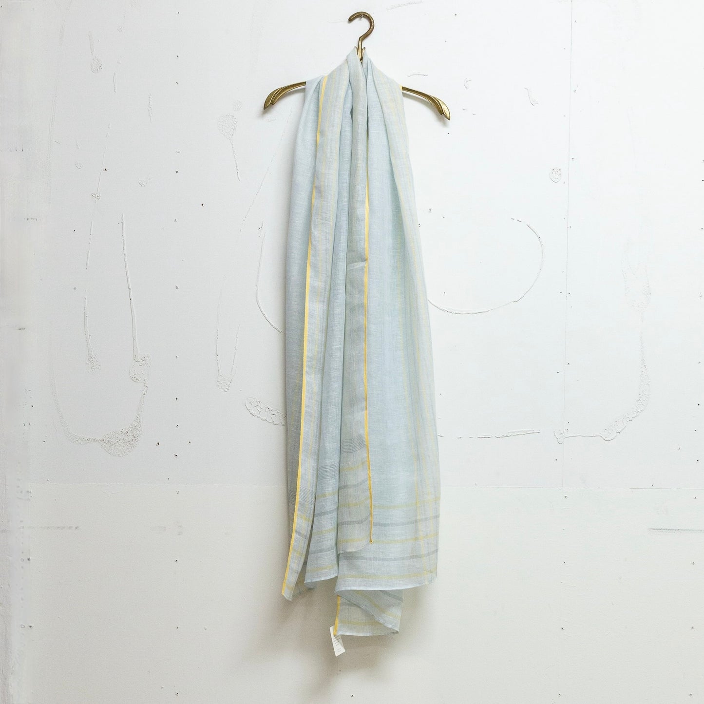 2473 linen stole