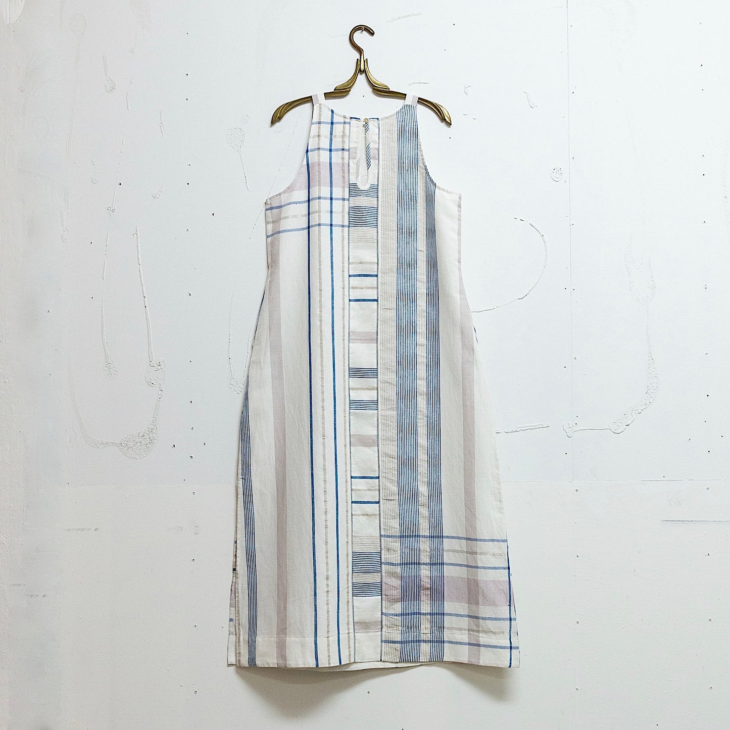 24MN7 - linen dress