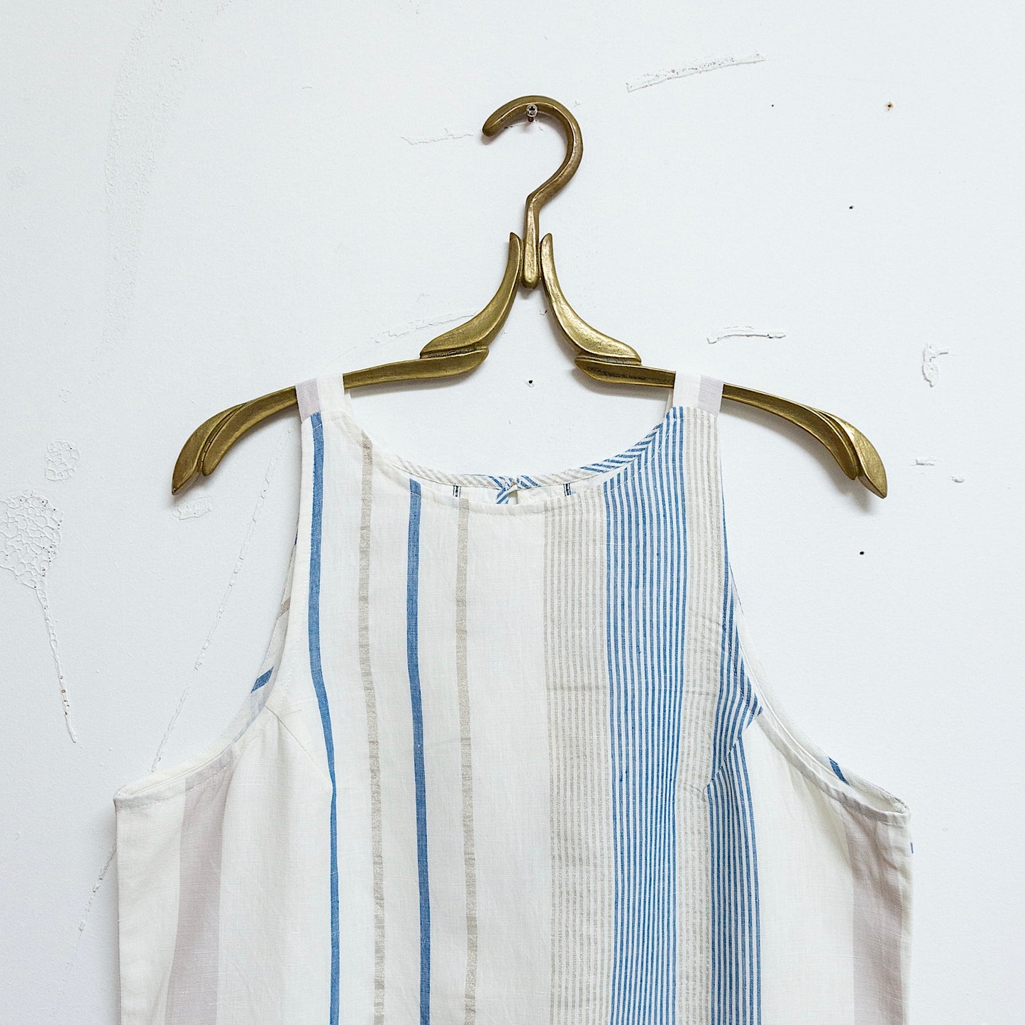 24MN7 - linen dress