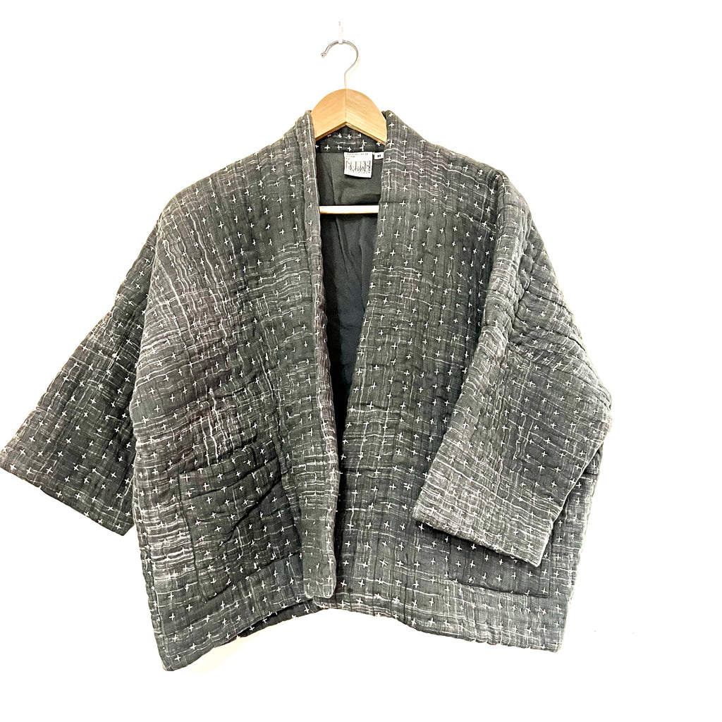 a1693 - quilted embroidered short jacket