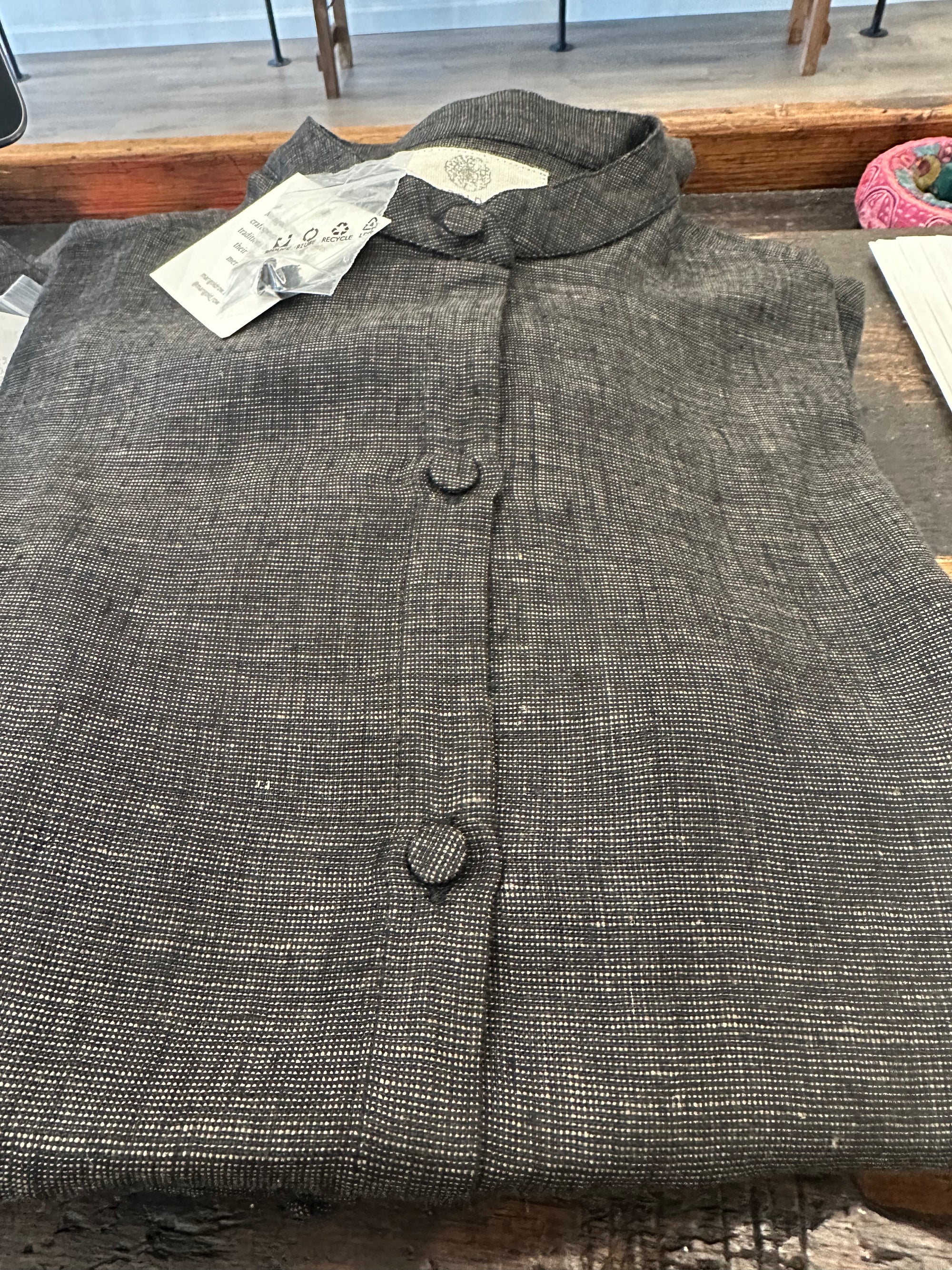 02.26.290 linen shirt