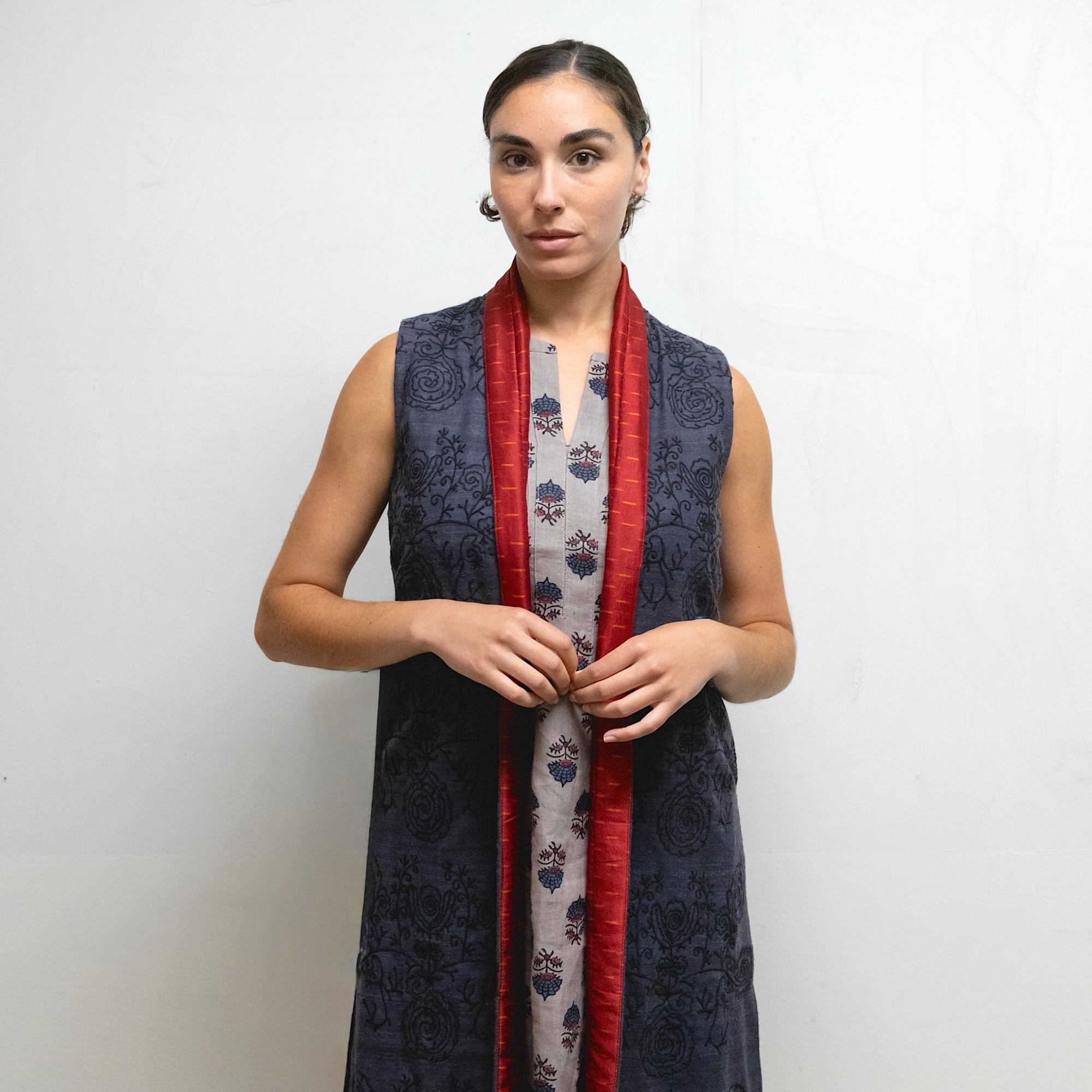 05.26.503 - Embroidered Duster coat