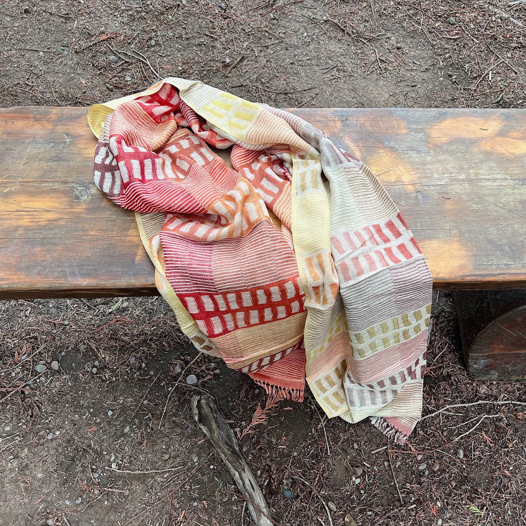 1446 silk stole